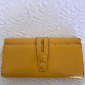 Yellow leather trifold wallet EUC